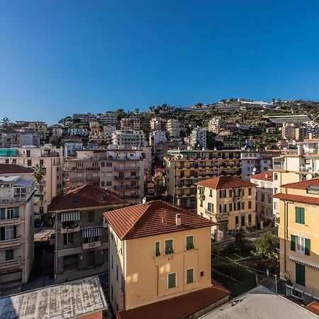 House La Marmora By Holiday World Sanremo