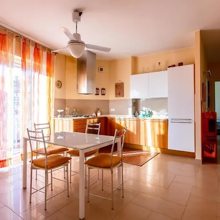 Apartment House La Marmora By Holiday World *
