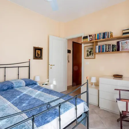 Apartment House La Marmora By Holiday World Sanremo